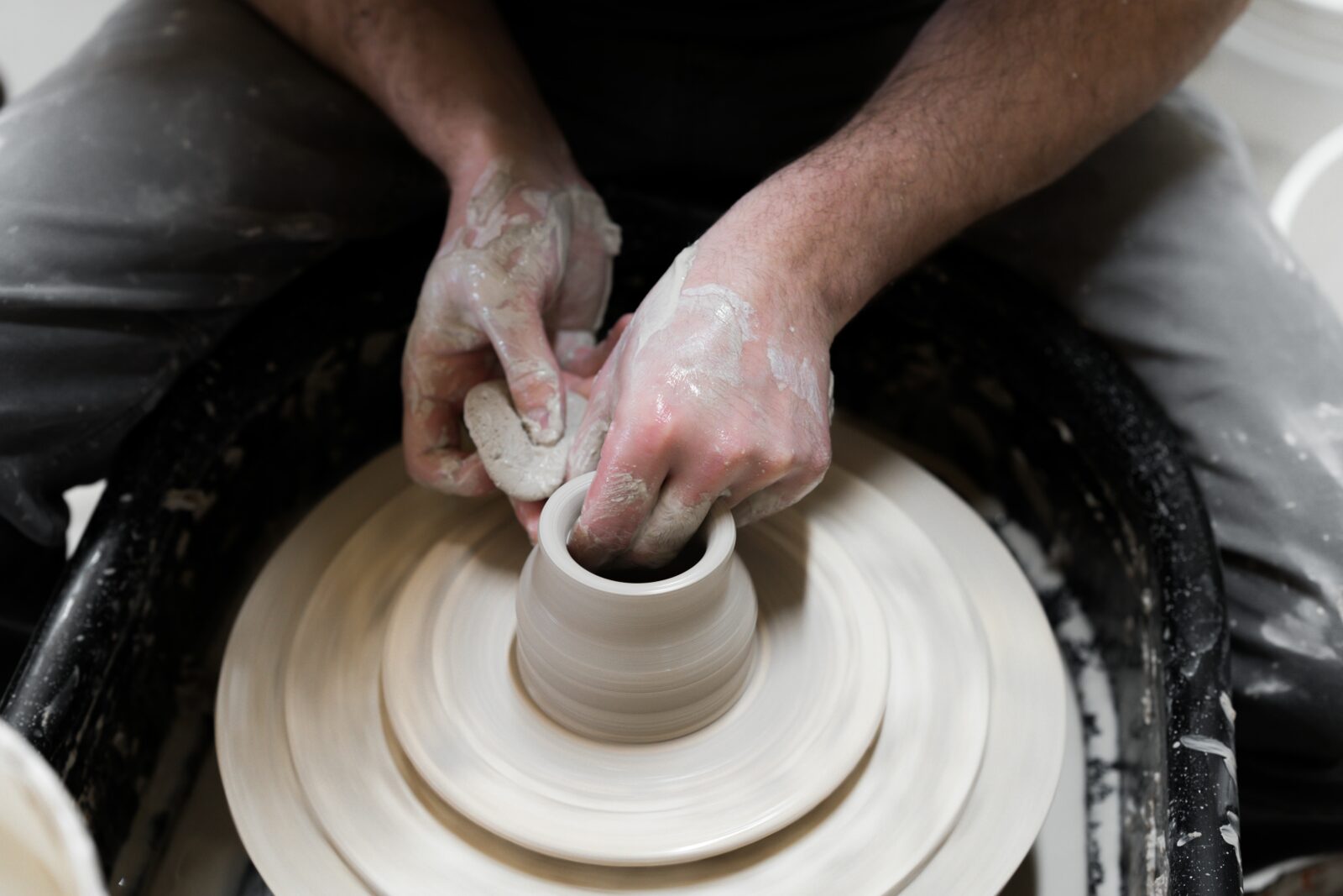 How To Use A Pottery Wheel For Beginners – Soul Ceramics